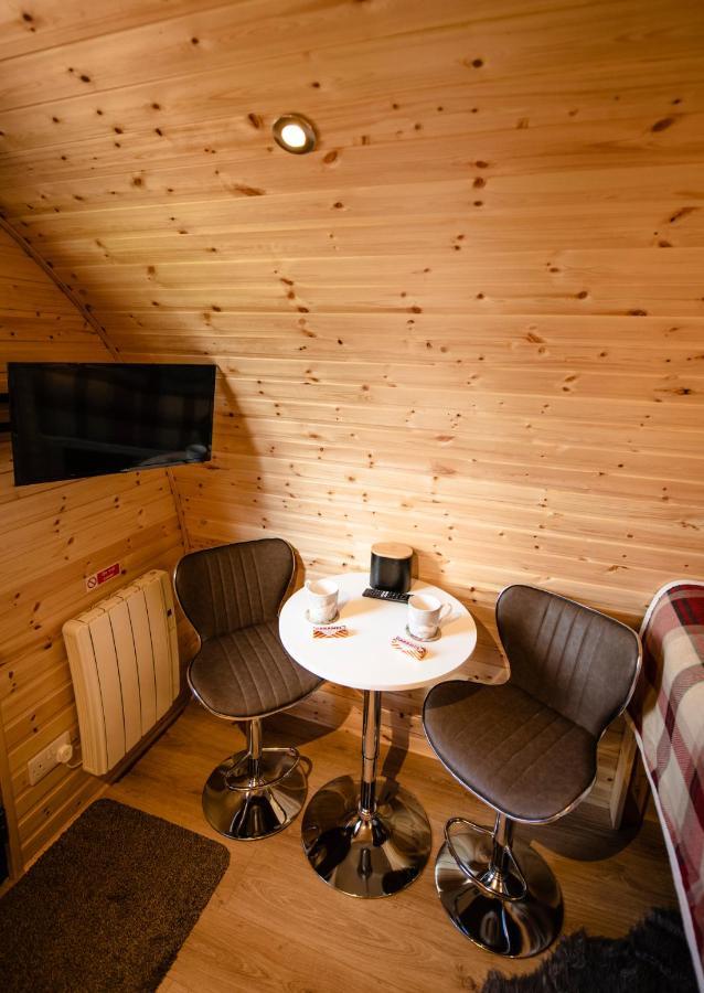 Highland & Transylvania Glamping Pods Roybridge Ngoại thất bức ảnh