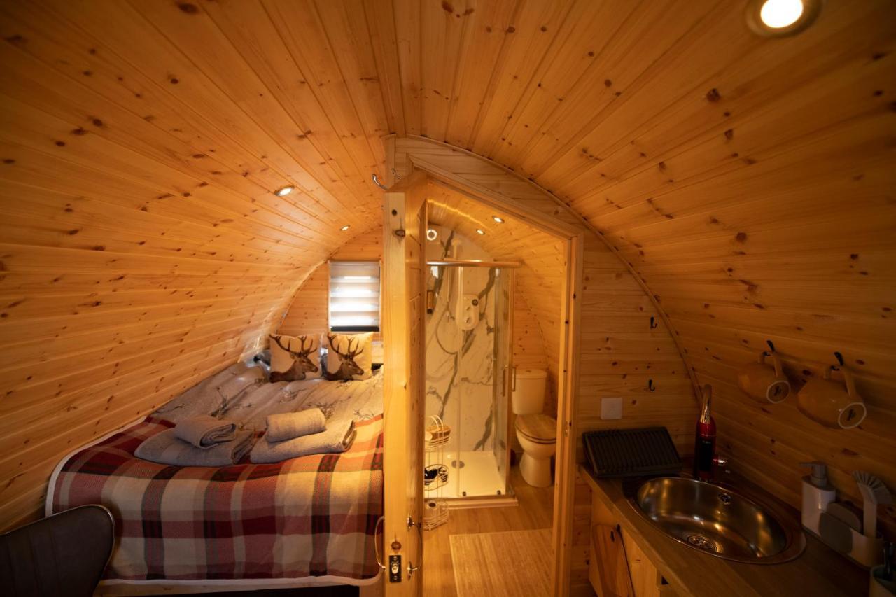 Highland & Transylvania Glamping Pods Roybridge Ngoại thất bức ảnh