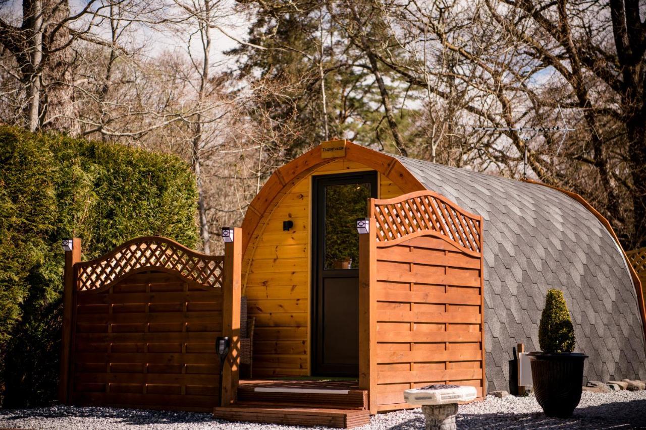 Highland & Transylvania Glamping Pods Roybridge Ngoại thất bức ảnh